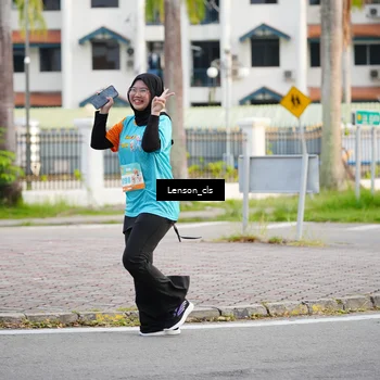 Runner Photo 8264003