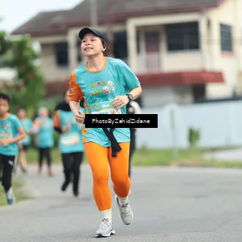 Runner Photo 8264024