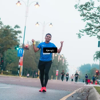 Runner Photo 8264032