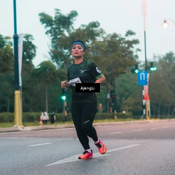 Runner Photo 8264034