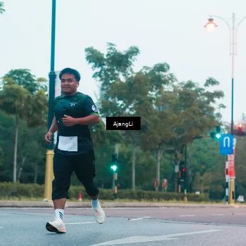 Runner Photo 8264035