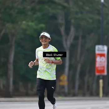 Runner Photo 8264039
