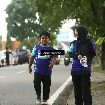 Runner Photo 8264055