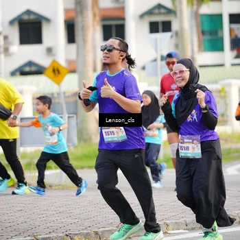 Runner Photo 8264057