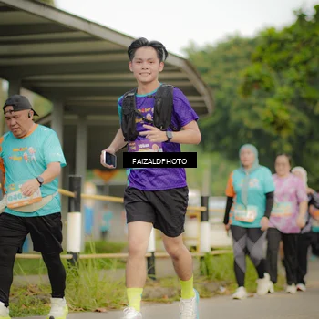 Runner Photo 8264058