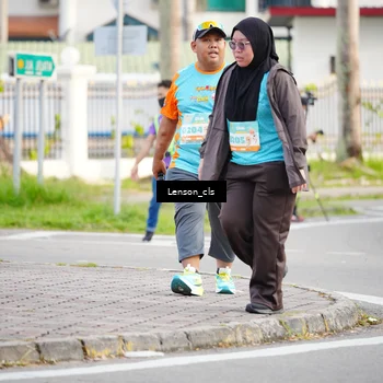 Runner Photo 8264060