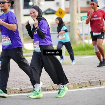 Runner Photo 8264077