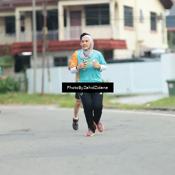 Runner Photo 8264102