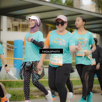 Runner Photo 8264103
