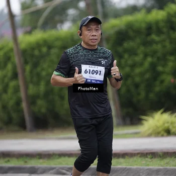 Runner Photo 8264104