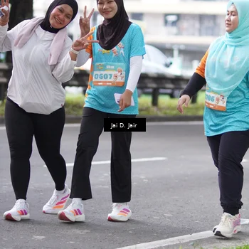 Runner Photo 8264109