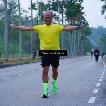 Runner Photo 8264135