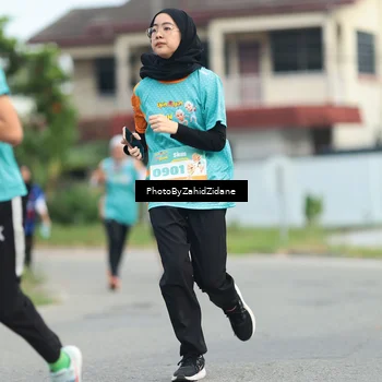Runner Photo 8264139