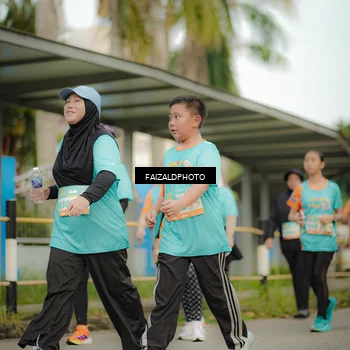 Runner Photo 8264140