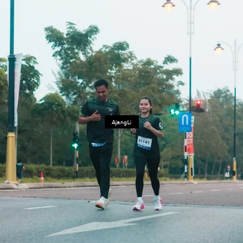 Runner Photo 8264181