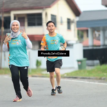 Runner Photo 8264191