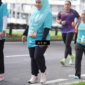 Runner Photo 8264203