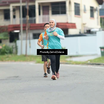 Runner Photo 8264208