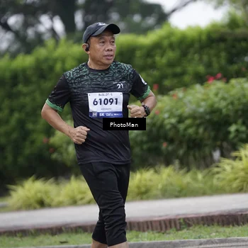 Runner Photo 8264212
