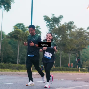 Runner Photo 8264245