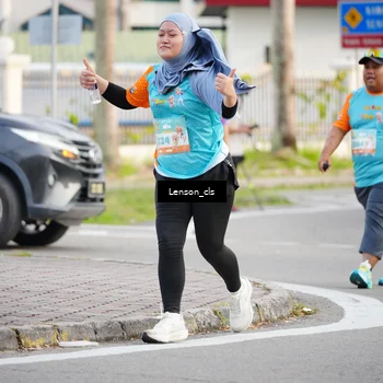Runner Photo 8264250