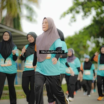 Runner Photo 8264252
