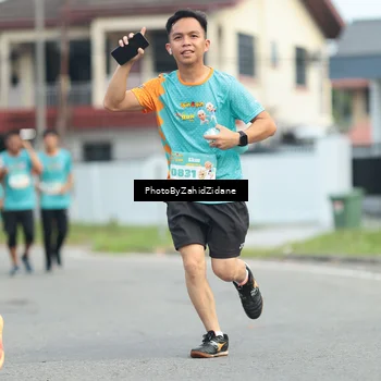 Runner Photo 8264255