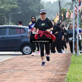 Runner Photo 8264269