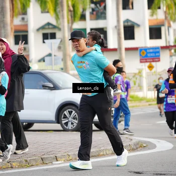 Runner Photo 8264328