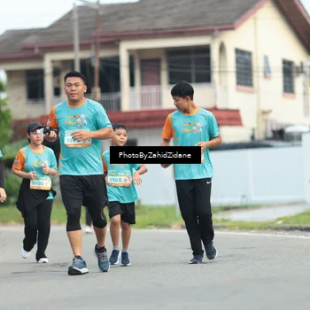 Runner Photo 8264346