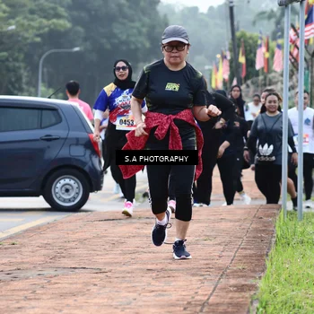 Runner Photo 8264351