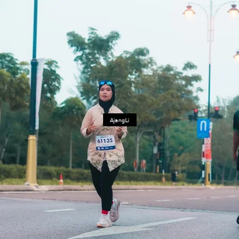 Runner Photo 8264362