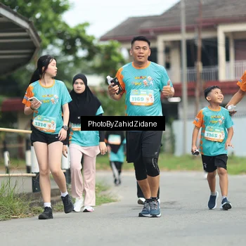 Runner Photo 8264367
