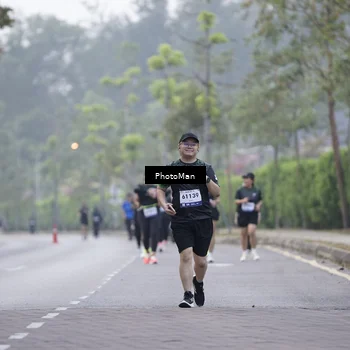 Runner Photo 8264456