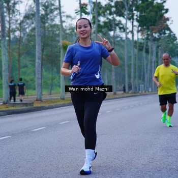 Runner Photo 8264485