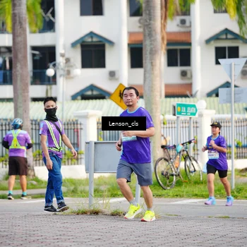 Runner Photo 8264522