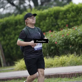 Runner Photo 8264543