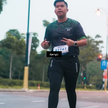 Runner Photo 8264557
