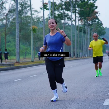 Runner Photo 8264580