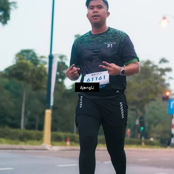Runner Photo 8264589