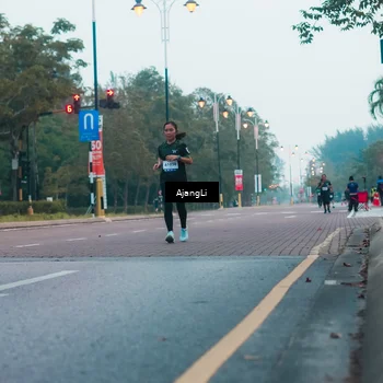 Runner Photo 8264604