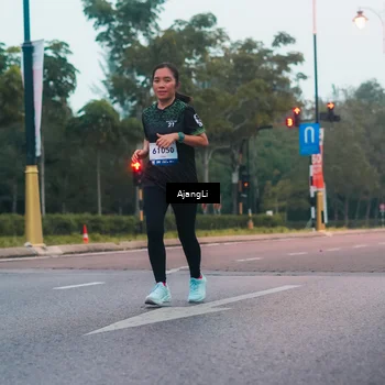 Runner Photo 8264645