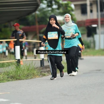 Runner Photo 8264662
