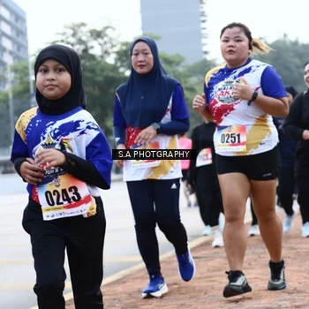 Runner Photo 8264664