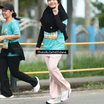 Runner Photo 8264666
