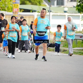 Runner Photo 8264671
