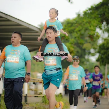 Runner Photo 8264717