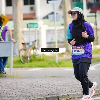 Runner Photo 8264718