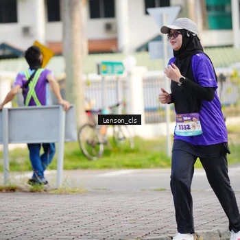 Runner Photo 8264726