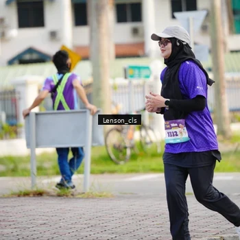 Runner Photo 8264733